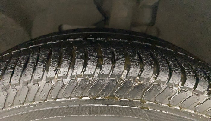 2019 Ford Ecosport TITANIUM 1.5L PETROL, Petrol, Manual, 38,064 km, Left Front Tyre Tread