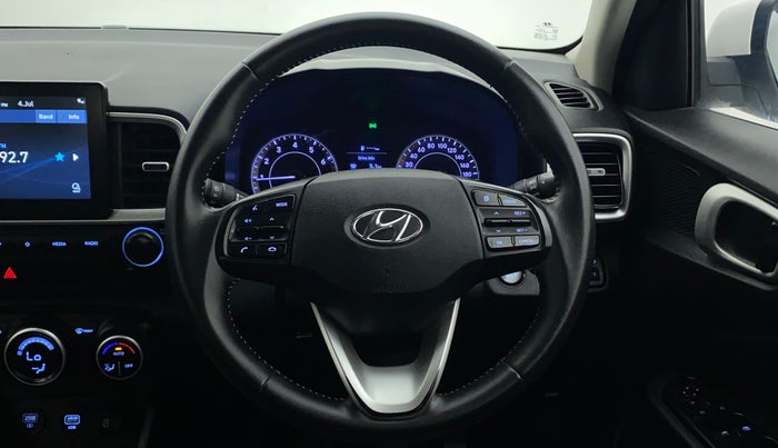 2019 Hyundai VENUE SX 1.0 (O) TURBO, Petrol, Manual, 34,777 km, Steering Wheel Close Up