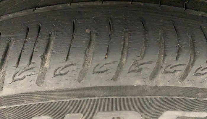 2019 Hyundai VENUE SX 1.0 (O) TURBO, Petrol, Manual, 34,777 km, Right Front Tyre Tread