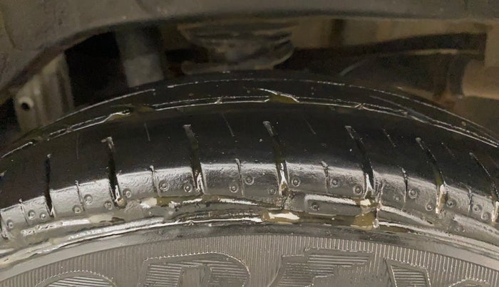 2014 Maruti Alto 800 LXI, Petrol, Manual, 73,206 km, Left Rear Tyre Tread