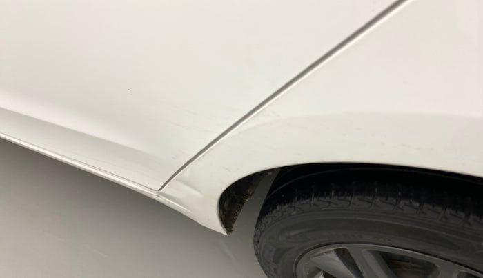2020 Hyundai Elite i20 SPORTZ PLUS 1.2, Petrol, Manual, 53,876 km, Left quarter panel - Slightly dented