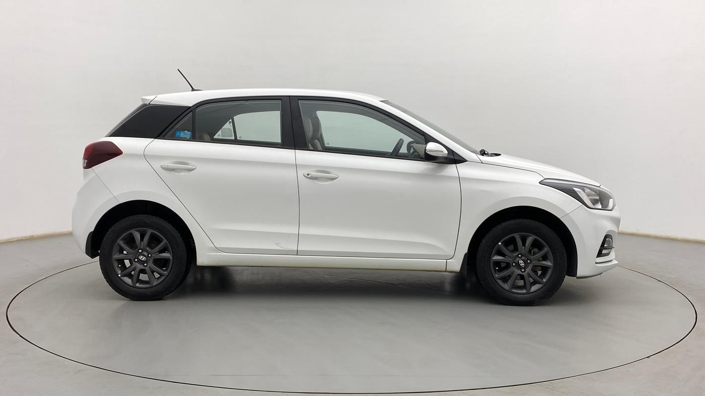 2020 Hyundai Elite i20 SPORTZ PLUS 1.2, Petrol, Manual, 53,876 km, Right Side View