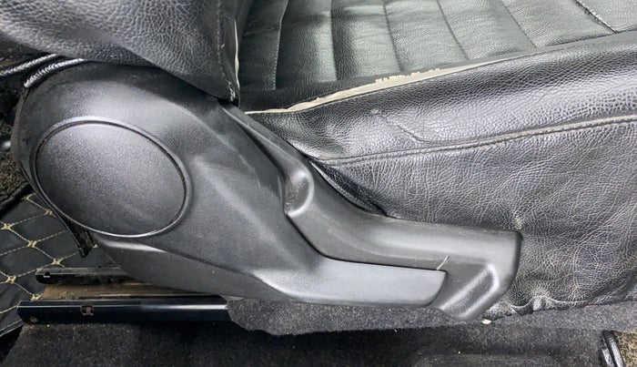 2019 Maruti Baleno DELTA PETROL 1.2, Petrol, Manual, 61,195 km, Driver Side Adjustment Panel