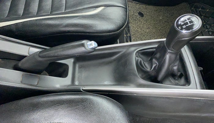 2019 Maruti Baleno DELTA PETROL 1.2, Petrol, Manual, 61,195 km, Gear Lever