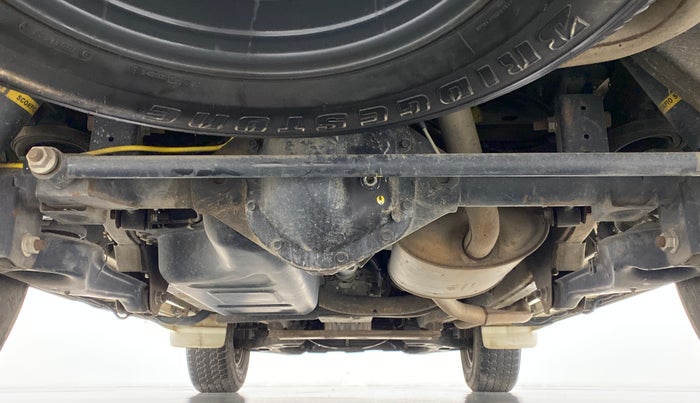 2014 Mahindra Scorpio VLX AIRBAG AT BS IV, Diesel, Automatic, 43,538 km, Rear Underbody