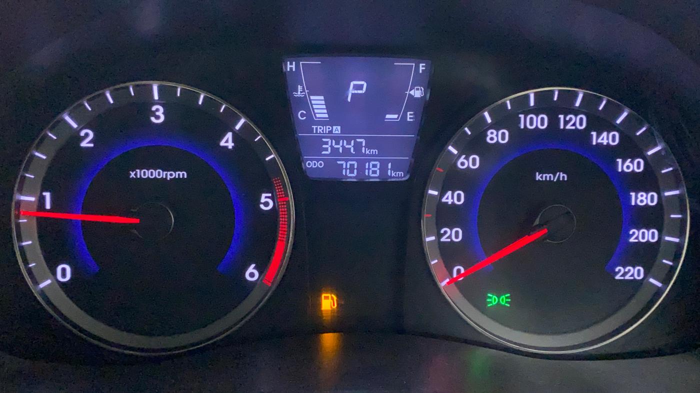2014 Hyundai Verna FLUIDIC 1.6 CRDI SX AT, Diesel, Automatic, 70,416 km, Odometer Image