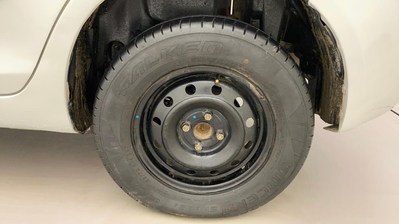 2012 Maruti Swift Dzire VXI, Petrol, Manual, 54,388 km, Left Rear Wheel