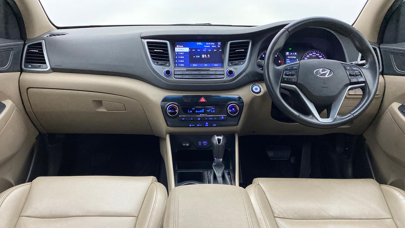 2017 Hyundai Tucson 2WD AT GLS DIESEL, Diesel, Automatic, 65,387 km, Dashboard