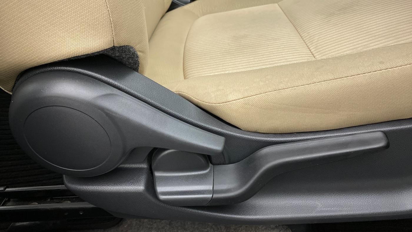 2020 Honda Amaze 1.2 SMT I VTEC, Petrol, Manual, 12,946 km, Driver Side Adjustment Panel
