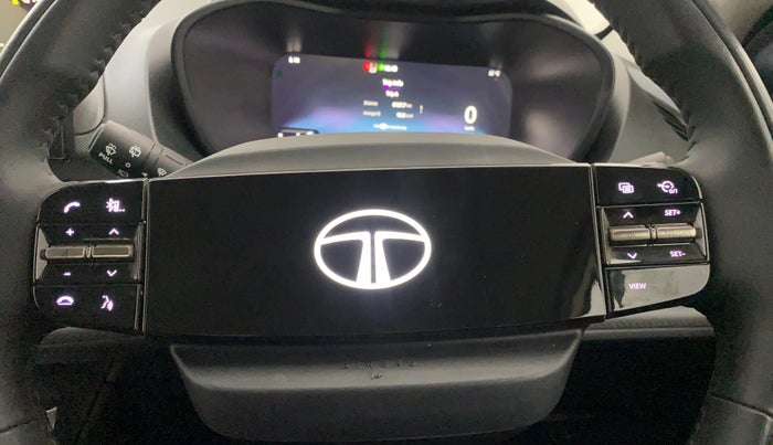 2025 Tata NEXON FEARLESS + SUNROOF DUAL TONE 1.2 PETROL, Petrol, Manual, 16,126 km, Adaptive Cruise Control