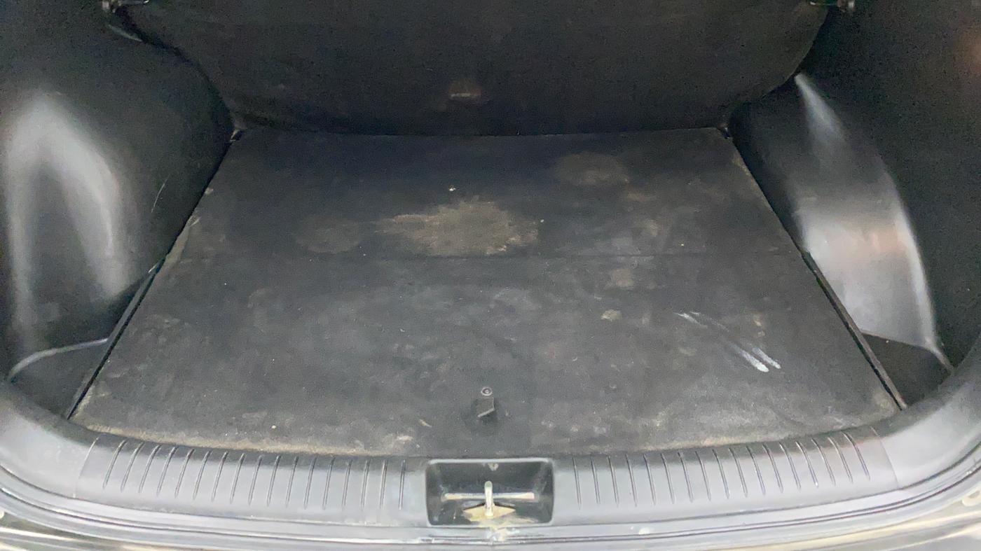 2019 Hyundai Creta 1.4 EX CRDI, Diesel, Manual, 82,979 km, Boot Inside