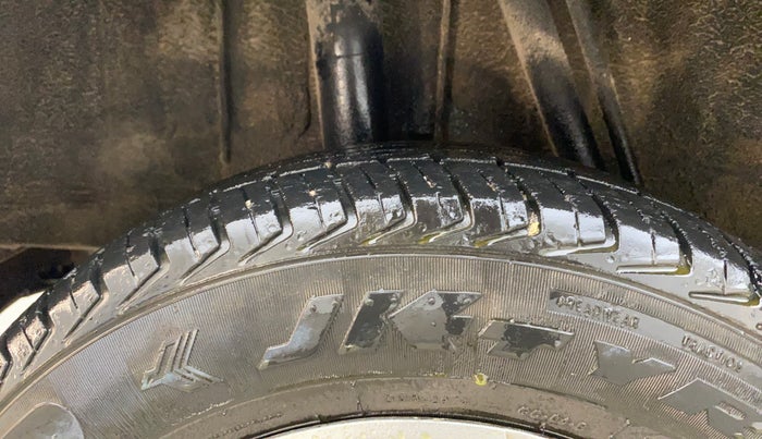 2017 Renault Kwid CLIMBER 1.0 AMT, Petrol, Automatic, 60,439 km, Right Rear Tyre Tread