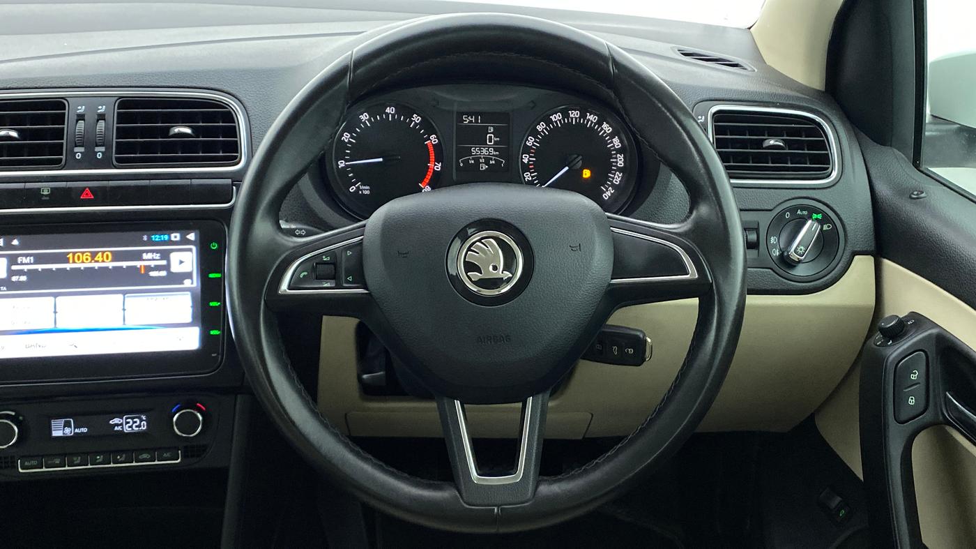 2020 Skoda Rapid STYLE 1.0TSI MT, Petrol, Manual, 55,892 km, Steering Wheel Close Up