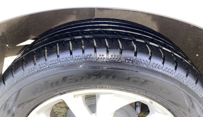 2020 Honda Amaze 1.2L I-VTEC VX CVT, Petrol, Automatic, 33,407 km, Right Rear Tyre Tread