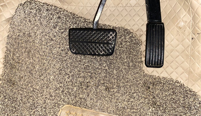 2020 Honda Amaze 1.2L I-VTEC VX CVT, Petrol, Automatic, 33,407 km, Pedals