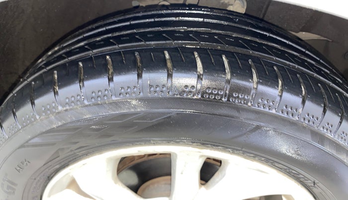 2020 Honda Amaze 1.2L I-VTEC VX CVT, Petrol, Automatic, 33,407 km, Right Front Tyre Tread