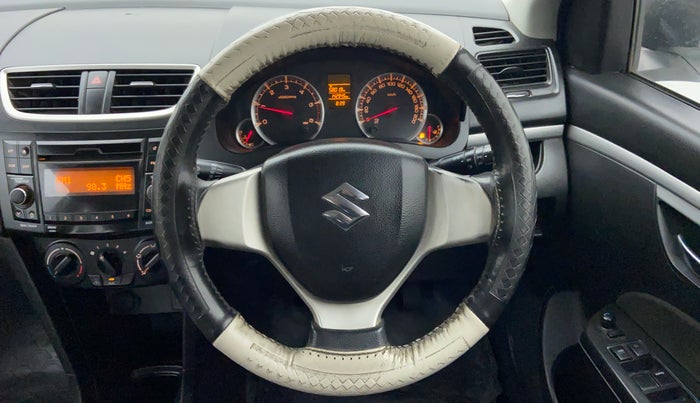 2015 Maruti Swift VDI, Diesel, Manual, 1,43,233 km, Steering Wheel Close Up