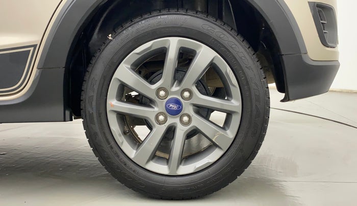 2018 Ford FREESTYLE TITANIUM PLUS 1.5 DIESEL, Diesel, Manual, 63,517 km, Left Rear Wheel