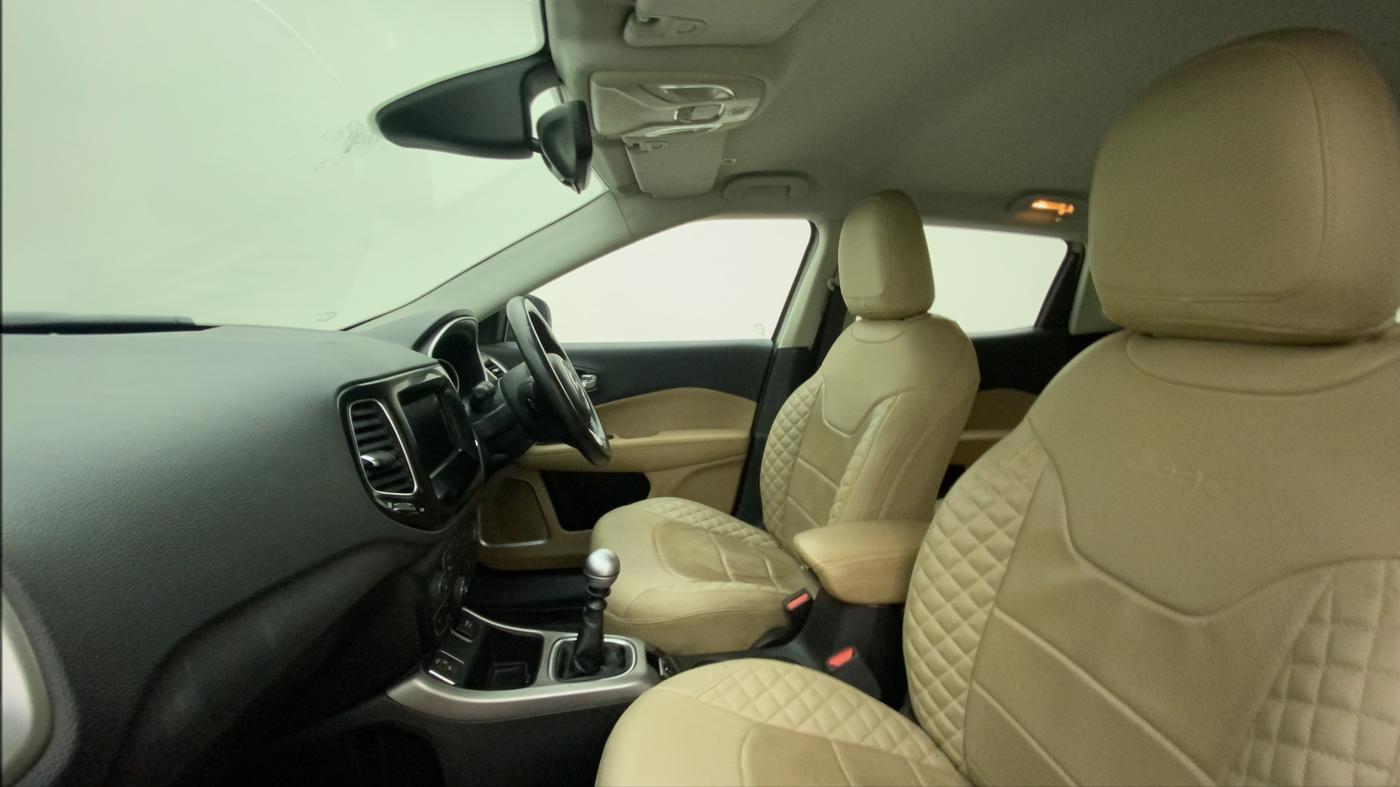 2019 Jeep Compass LONGITUDE (O) 2.0 DIESEL, Diesel, Manual, 88,776 km, Right Side Front Door Cabin
