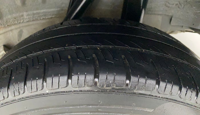 2020 Honda Amaze 1.5L I-DTEC E, Diesel, Manual, 53,713 km, Left Rear Tyre Tread