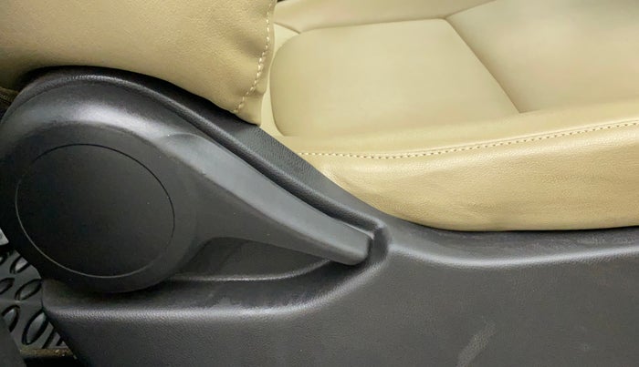 2020 Honda Amaze 1.5L I-DTEC E, Diesel, Manual, 53,713 km, Driver Side Adjustment Panel