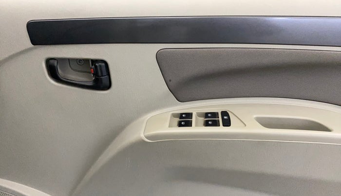 2020 Mahindra Scorpio S9, Diesel, Manual, 1,40,132 km, Driver Side Door Panels Control