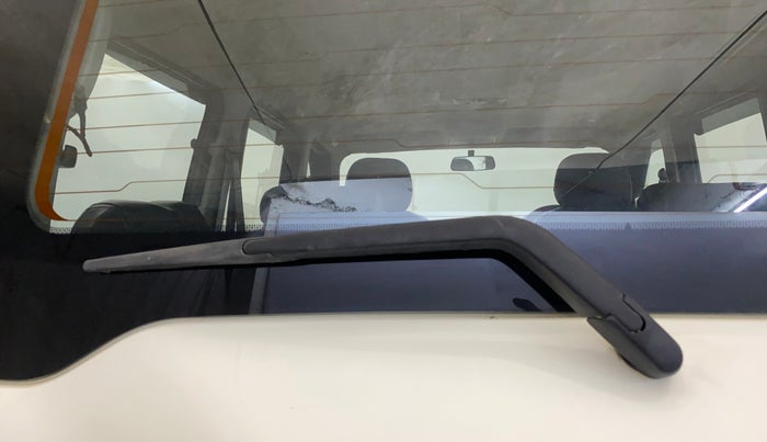 2020 Mahindra Scorpio S9, Diesel, Manual, 1,40,132 km, Rear Wiper