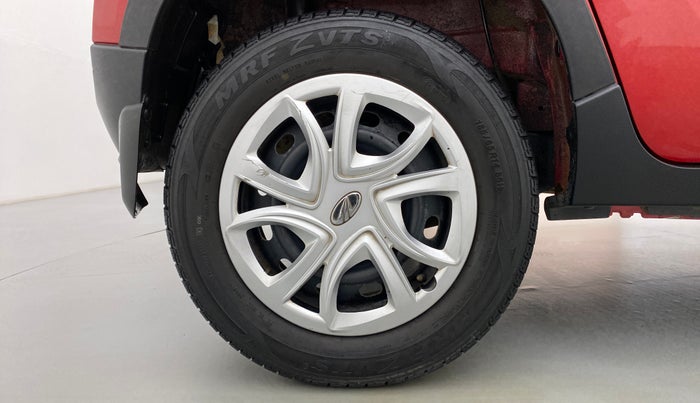 2017 Mahindra Kuv100 K4+ 6 STR, Petrol, Manual, 27,603 km, Right Rear Wheel