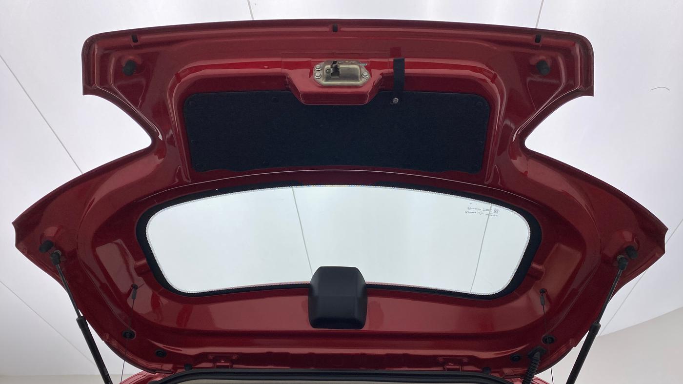 2017 Mahindra Kuv100 K4+ 6 STR, Petrol, Manual, 27,603 km, Boot Door Open