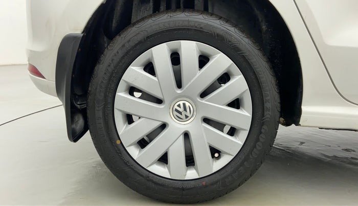 2016 Volkswagen Polo COMFORTLINE 1.2L PETROL, Petrol, Manual, 39,639 km, Right Rear Wheel