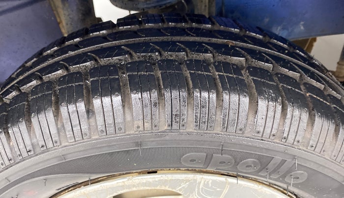2015 Tata Nano TWIST XTA, Petrol, Automatic, 39,937 km, Right Rear Tyre Tread