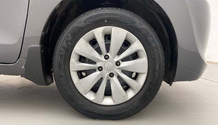 2017 Maruti Baleno DELTA PETROL 1.2, Petrol, Manual, 65,356 km, Right Front Wheel