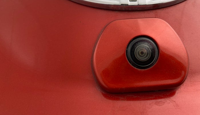 2021 Tata PUNCH CREATIVE  1.2 RTN DUAL TONE, Petrol, Manual, 33,817 km, Parking Camera