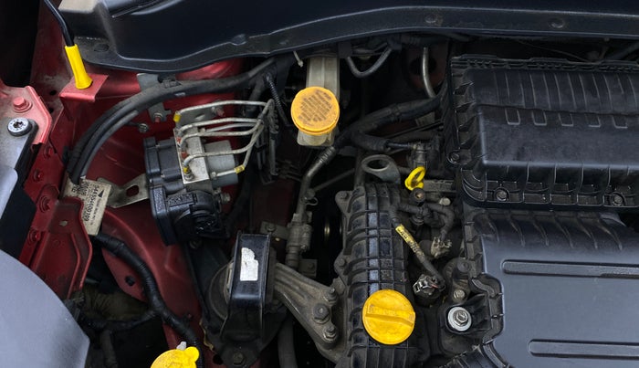 2021 Tata PUNCH CREATIVE  1.2 RTN DUAL TONE, Petrol, Manual, 33,817 km, Engine View - Right