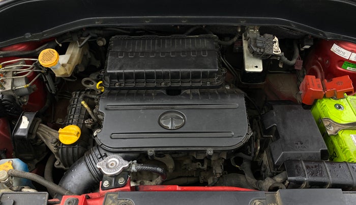 2021 Tata PUNCH CREATIVE  1.2 RTN DUAL TONE, Petrol, Manual, 33,817 km, Engine View