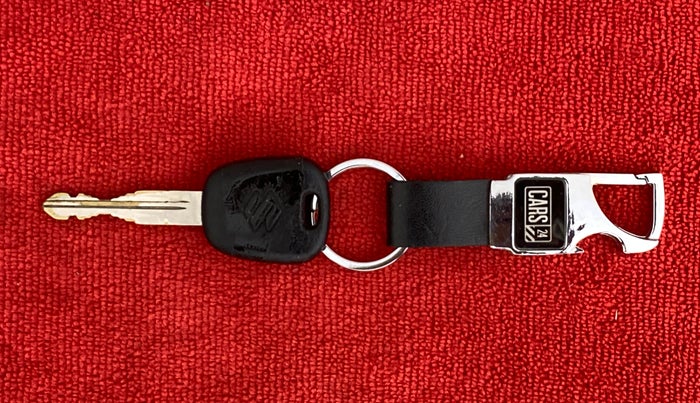 2021 Maruti Swift LXI, Petrol, Manual, 1,18,937 km, Key Close Up
