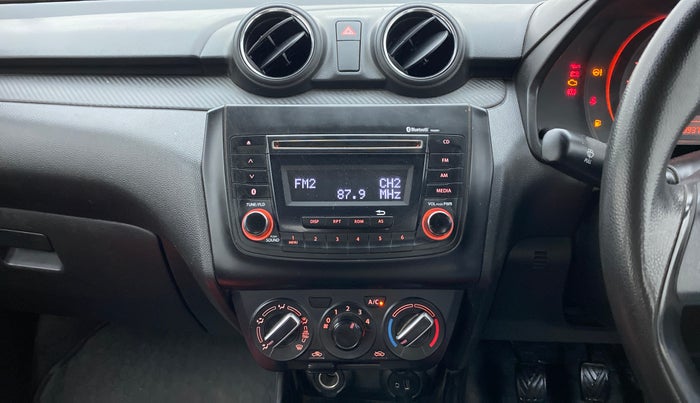 2021 Maruti Swift LXI, Petrol, Manual, 1,18,937 km, Air Conditioner