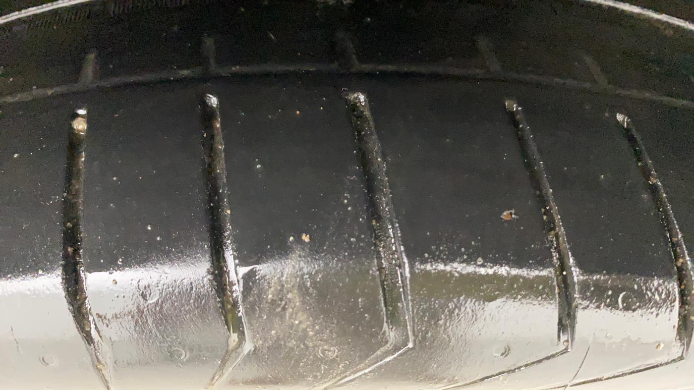 2019 Maruti Baleno ALPHA PETROL 1.2, Petrol, Manual, 84,333 km, Right Front Tyre Tread
