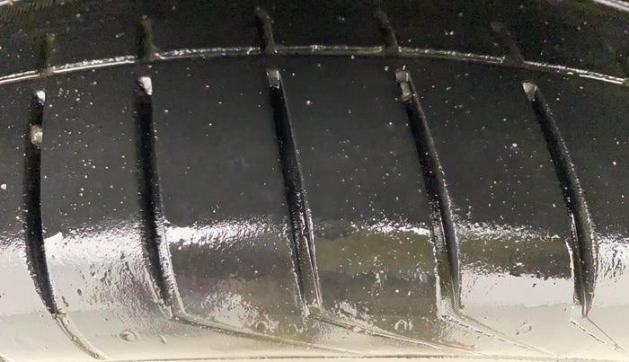 2019 Maruti Baleno ALPHA PETROL 1.2, Petrol, Manual, 84,333 km, Right Rear Tyre Tread