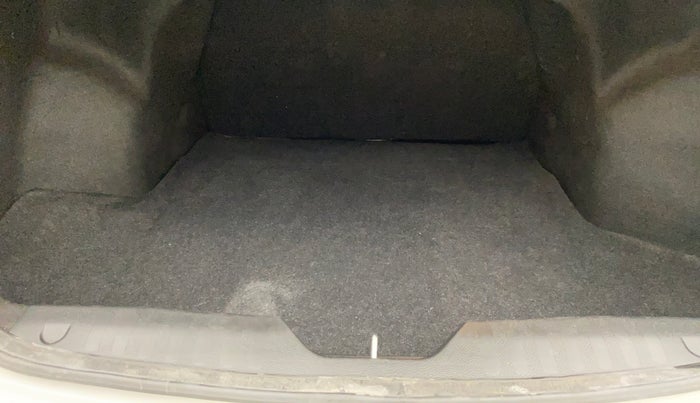 2015 Maruti Ciaz ZDI+ SHVS RS, Diesel, Manual, 62,375 km, Boot Inside