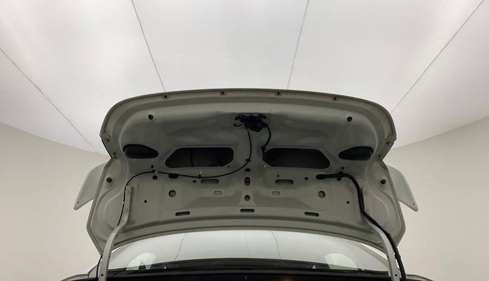 2015 Maruti Ciaz ZDI+ SHVS RS, Diesel, Manual, 62,375 km, Boot Door Open