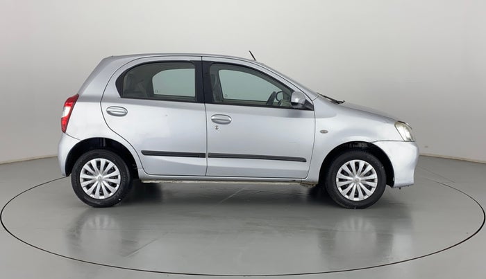 2014 Toyota Etios Liva G, Petrol, Manual, 62,661 km, Right Side View