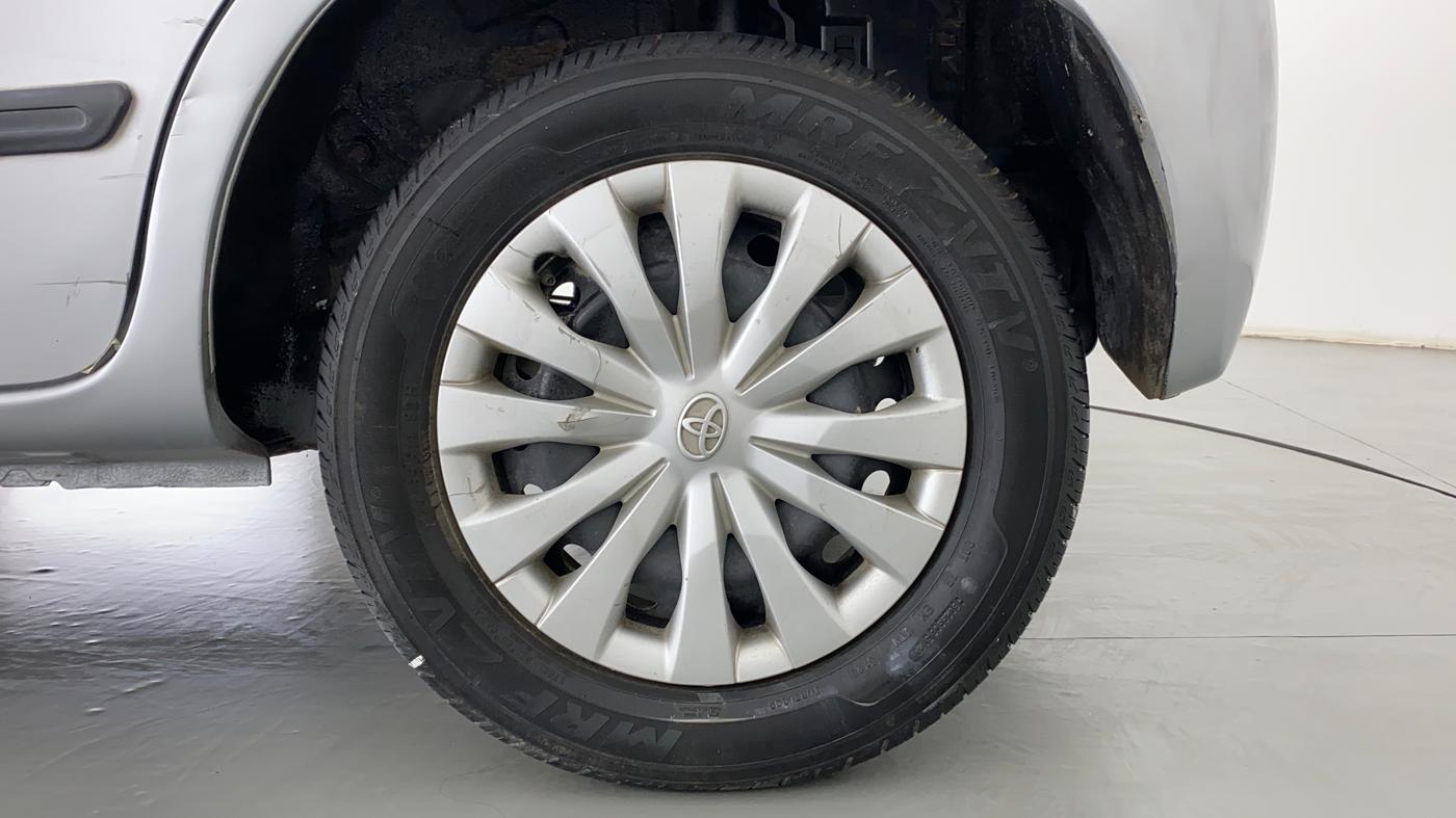 2014 Toyota Etios Liva G, Petrol, Manual, 62,661 km, Left Rear Wheel