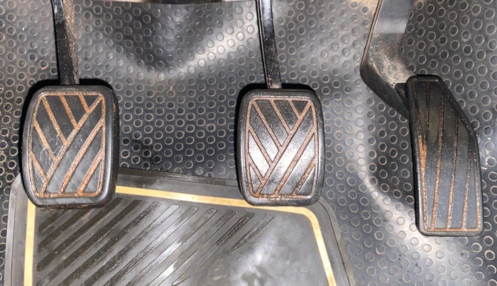 2014 Maruti Celerio VXI d, Petrol, Manual, 91,417 km, Pedals
