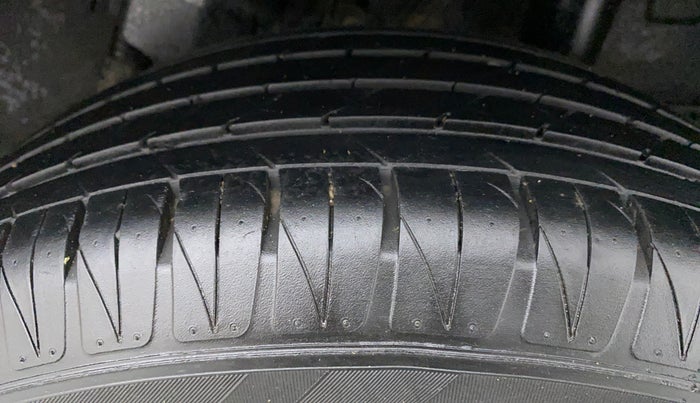 2019 Hyundai VENUE SX 1.4 CRDI, Diesel, Manual, 74,014 km, Left Rear Tyre Tread