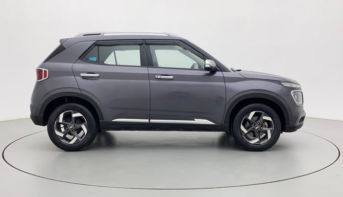 2019 Hyundai VENUE SX 1.4 CRDI, Diesel, Manual, 74,014 km, Right Side View