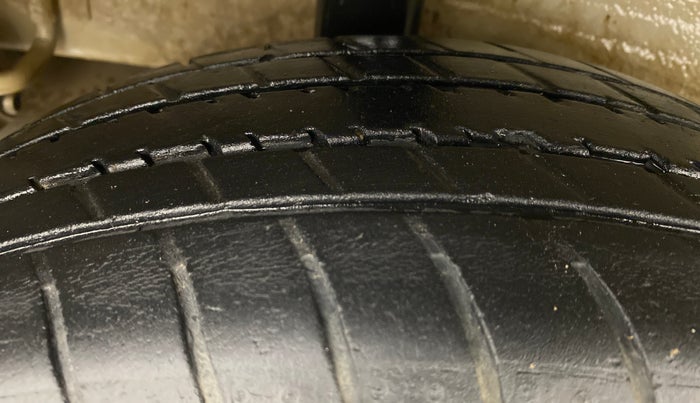 2019 Maruti Celerio ZXI D, Petrol, Manual, 25,803 km, Right Rear Tyre Tread