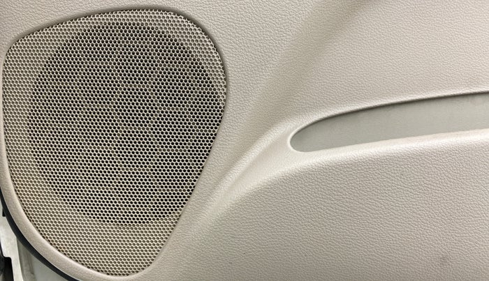 2019 Maruti Celerio ZXI D, Petrol, Manual, 25,803 km, Speaker