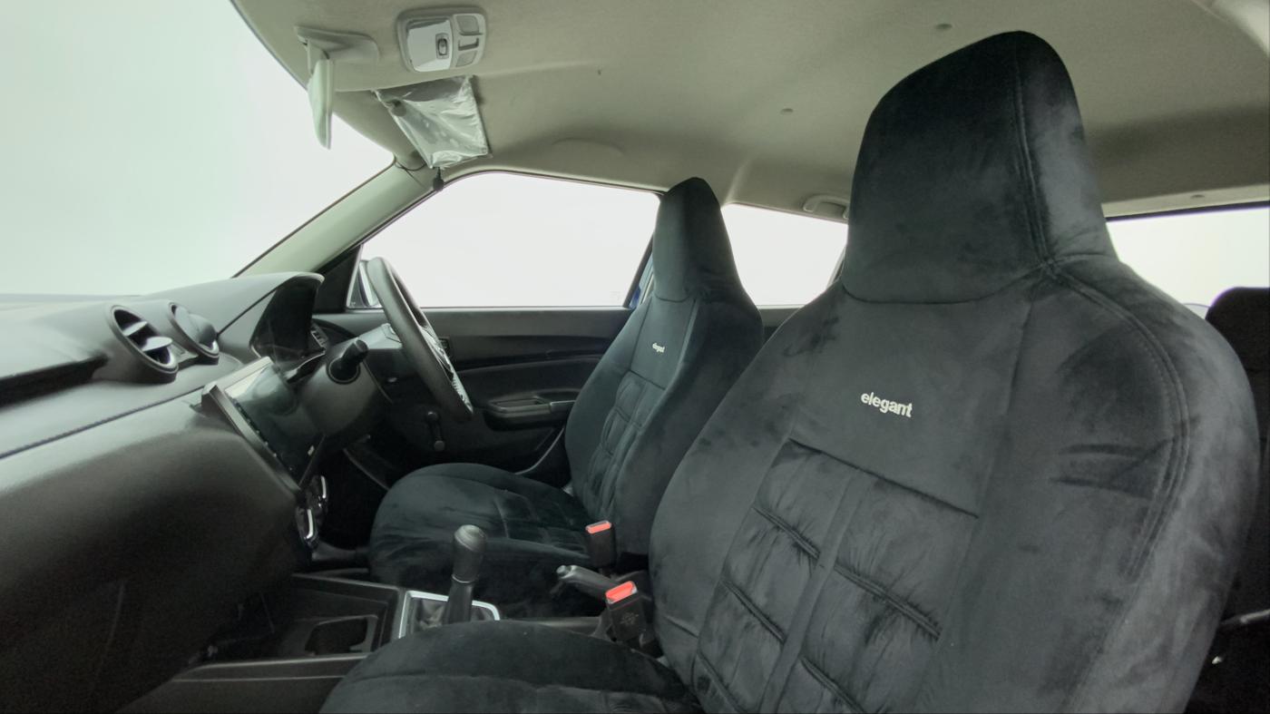 2021 Maruti Swift LXI, Petrol, Manual, 7,402 km, Right Side Front Door Cabin