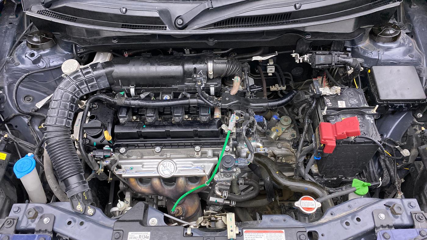 2021 Maruti Swift LXI, Petrol, Manual, 7,402 km, Open Bonet